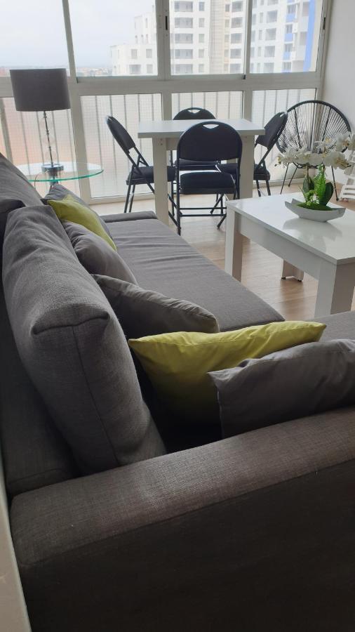Les Pieds Dans L' Eau Apartment Empuriabrava Exterior foto