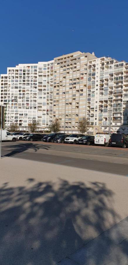 Les Pieds Dans L' Eau Apartment Empuriabrava Exterior foto