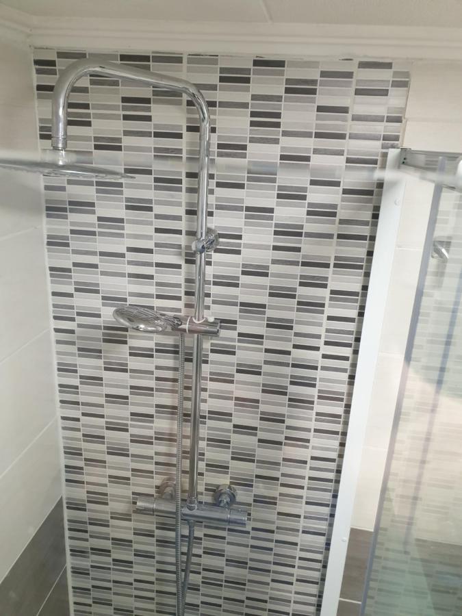 Les Pieds Dans L' Eau Apartment Empuriabrava Exterior foto