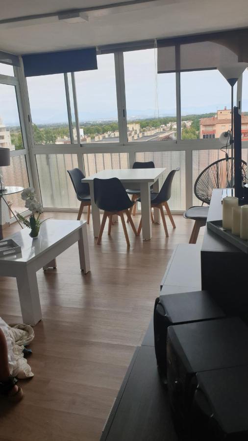 Les Pieds Dans L' Eau Apartment Empuriabrava Exterior foto
